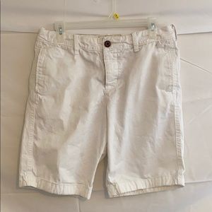 White Men’s Size 30 Lightly Worn Hollister Shorts!